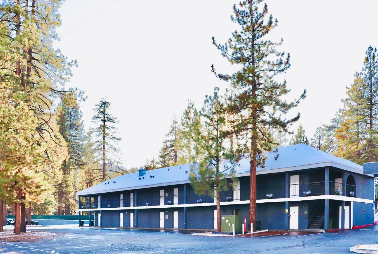 Travelodge By Wyndham Big Bear Lake Ca Exteriör bild